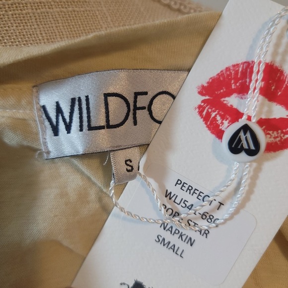 Wildfox Rope Star Perfect Soft Tee Shirt Yellow NWT Size Small - Picture 6 of 6